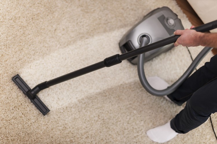 comment nettoyer un tapis clair ammoniac trusc et astuces