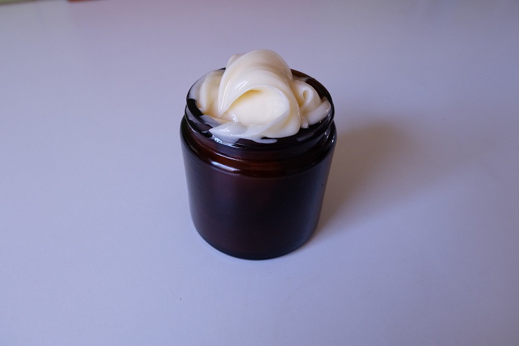 crème corps maison huile végétale macadamia soin peau fragile