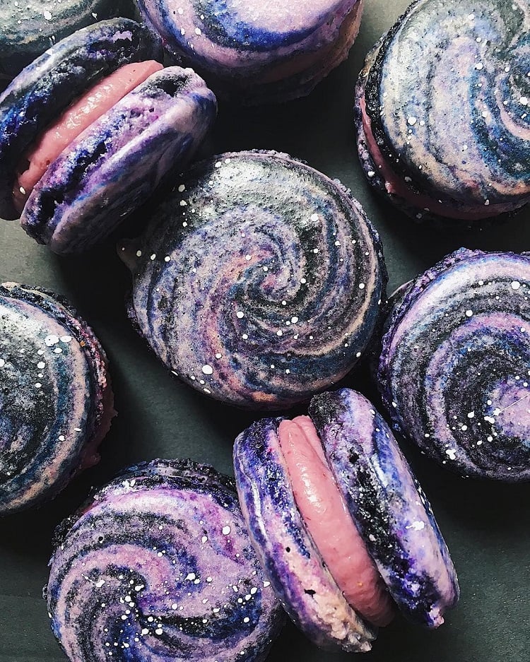 macarons galactiques faciles tendance galaxy cake 2020