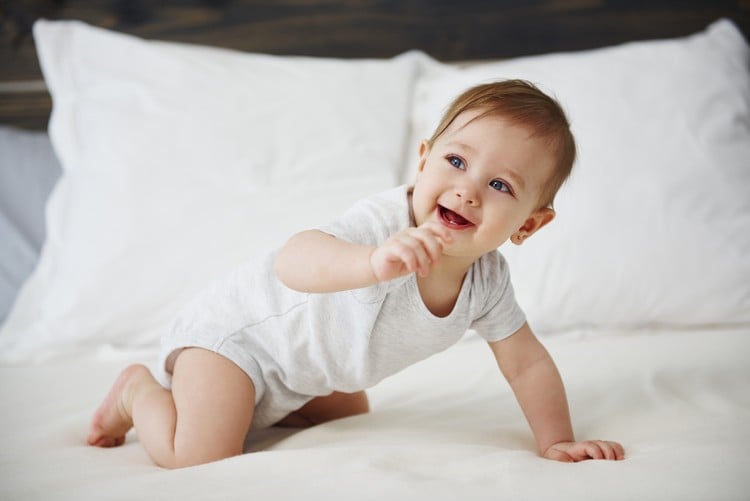comment soulager les gencives douloureuses bébé pousse des dents
