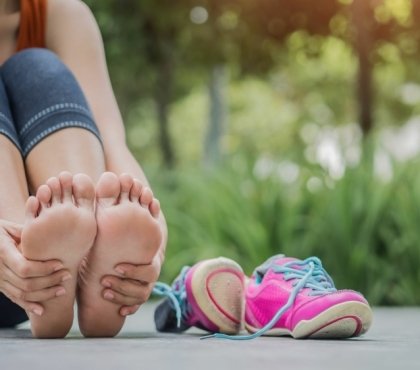 pieds gonflés causes symptômes information générale