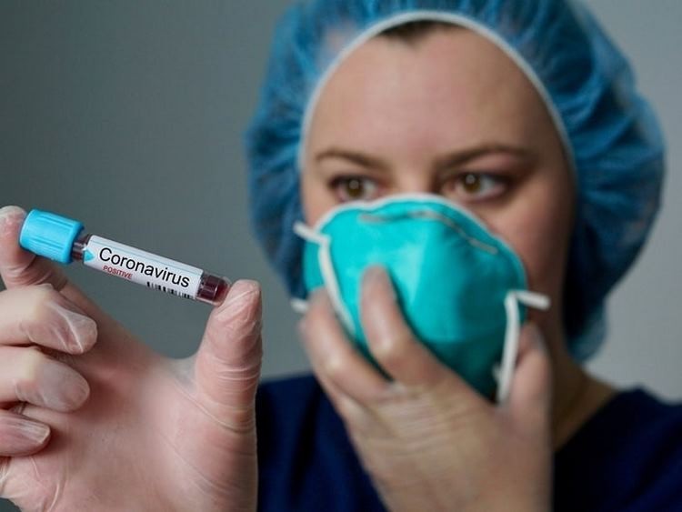traitement coronavirus médicaments remèdes