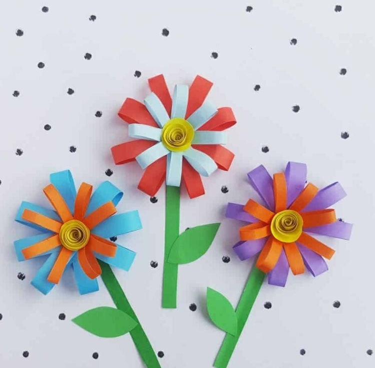 bricolage de fleurs de printemps faciles chrysanthemes bandes papier multicolores