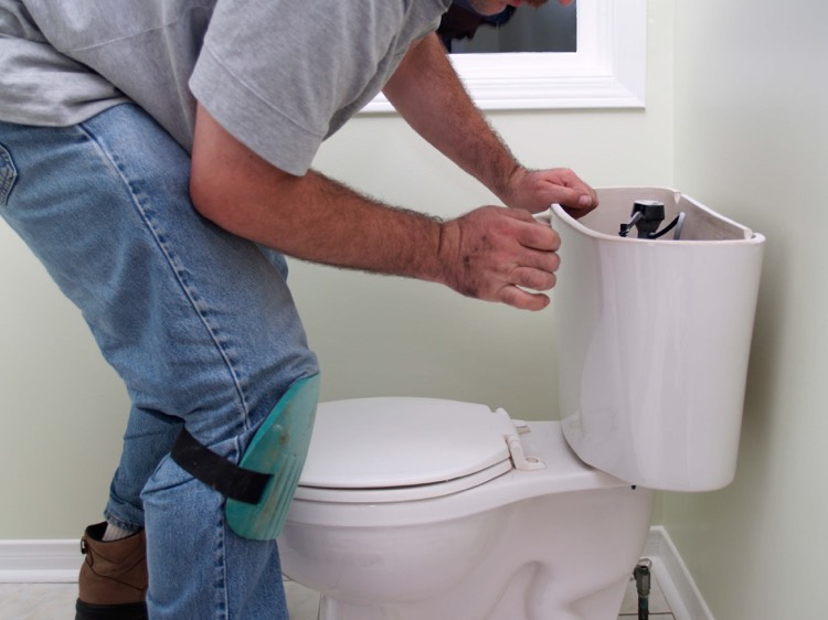 reparations maison fuite chasse eau WC