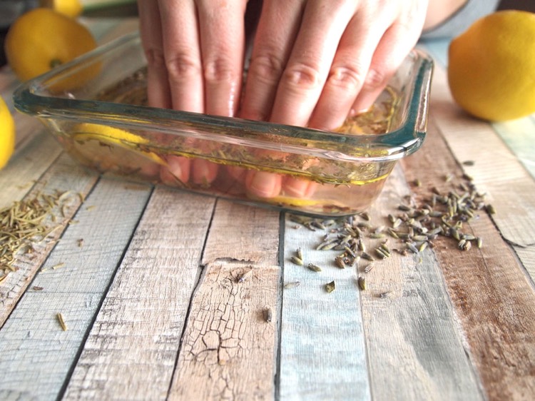 bain ongles huile olive citron pour fortifier les ongles cassants