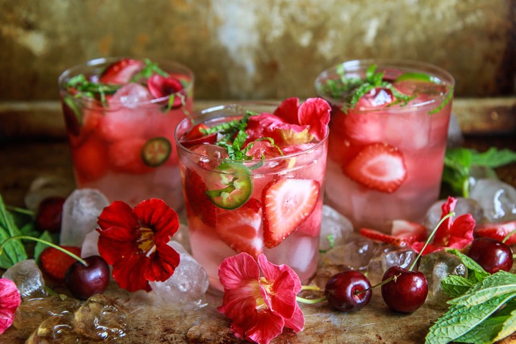 sangria pasteque fraises cerises vin rose