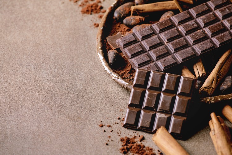bienfaits du chocolat pour la santé cardiovasculaire étude scientifique