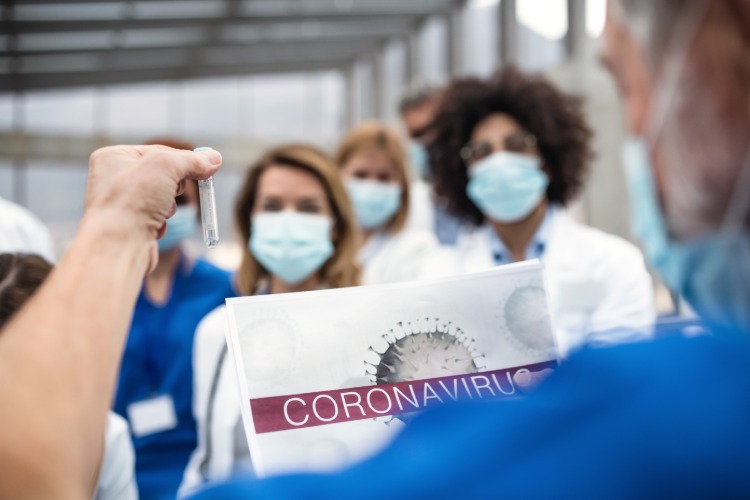 coronavirus contamination mère-enfant lien prouvé étude scientifique médecins français