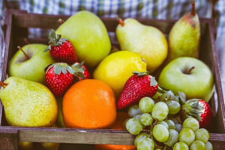 fruits exposés au pesticides agriculture biologique alimentation saine