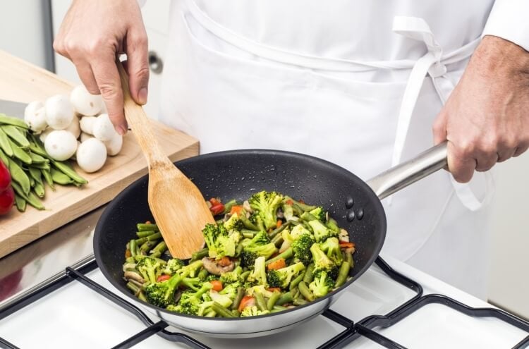 mode cuisson préserver nutriments faire sauter légumes