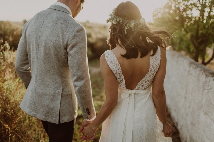 Petit mariage entre amis - organisez la fête parfaite