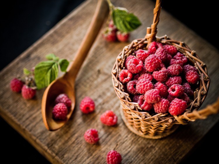 bienfaits des framboises alimentation saine fruit rouge vitamines minéraux