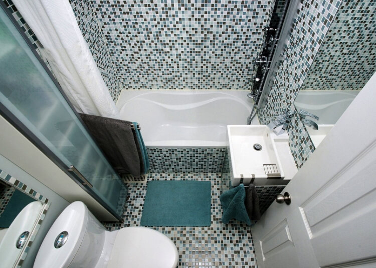 carrelage pour agrandir une petite salle de bain espace retréci petits carreaux