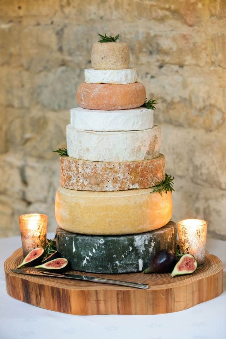 gateau mariage fromage deco romarin frais figues