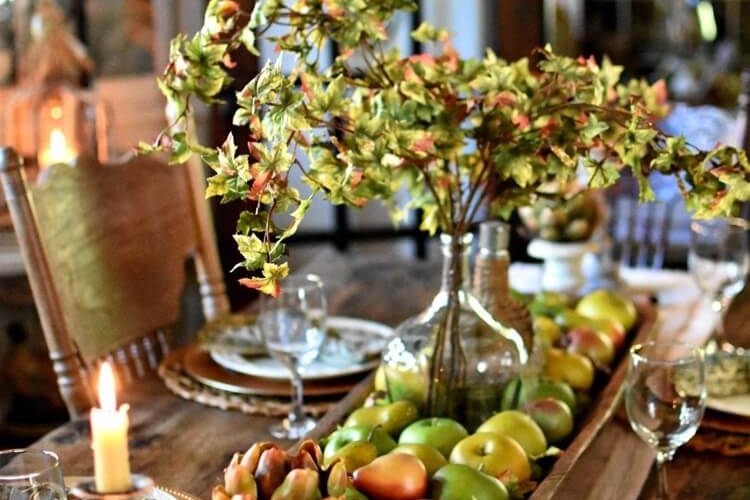Centre de table automne en fruits de saison : décoratif et écolo