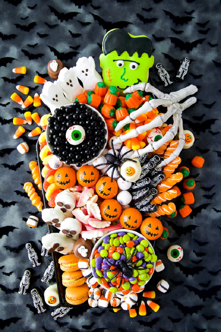 diy halloween candy board idées originales apéro halloween 2020