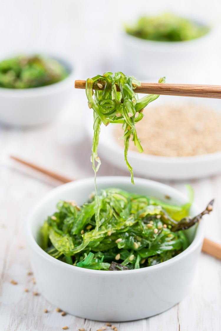 algues wakame cuisine japonaise vertus santé tendances alimentaires