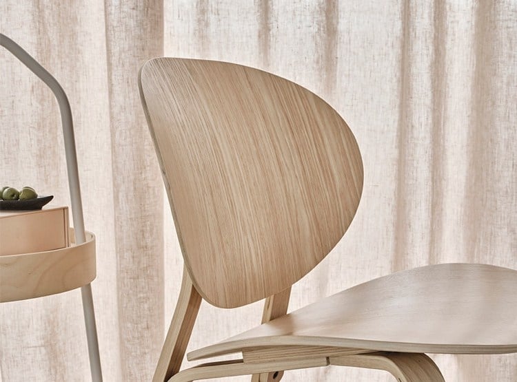 chaise en bois Froset style scandinave vue détaillée IKEA 2021