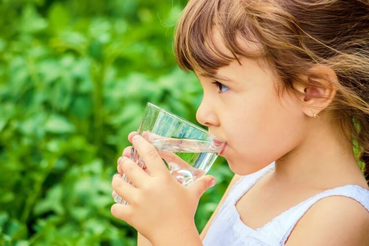consommation eau enfant booster défenses immunitaires