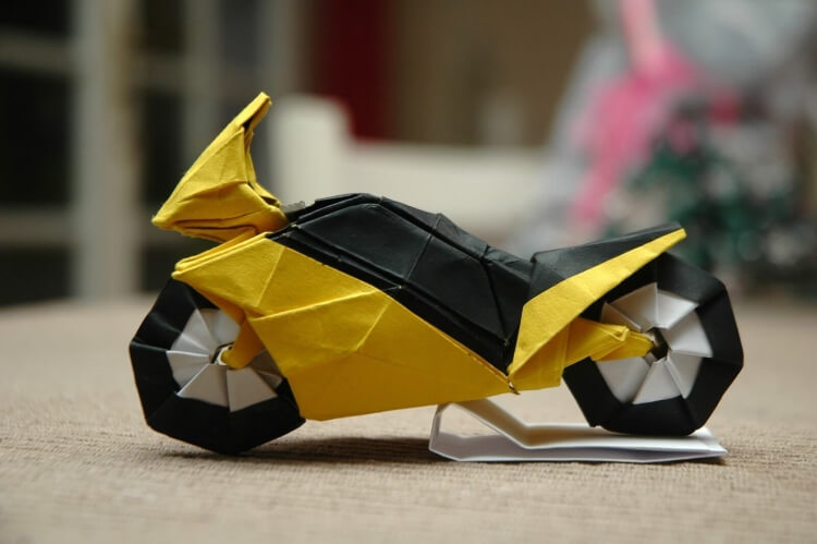 idée activité ludique homme maison pliage papier origami