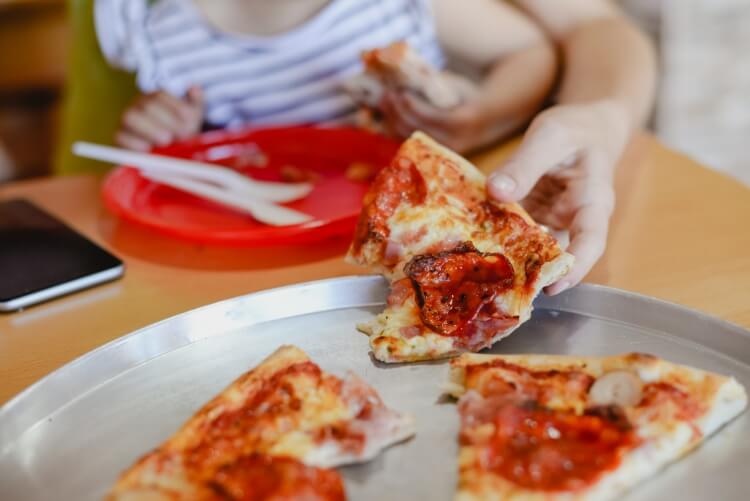 obésité infantile conséquences régime alimentaire collations saines