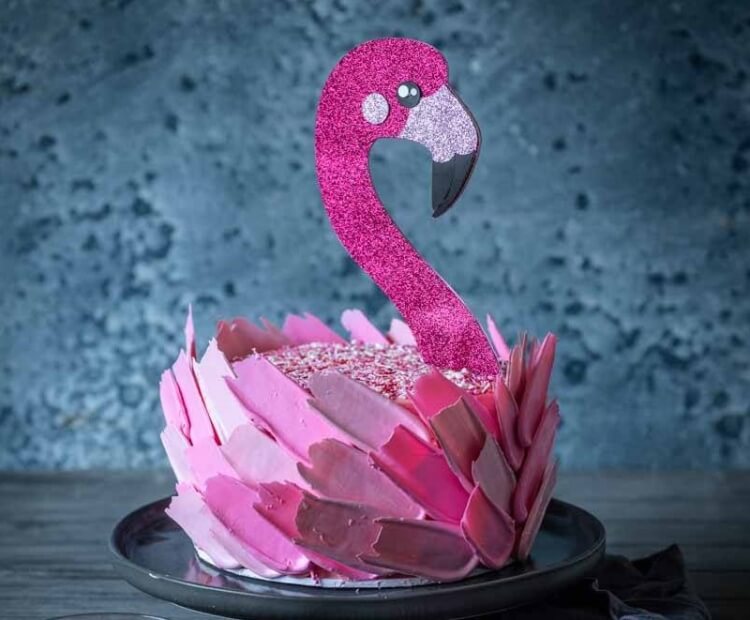 préparer décorer gâteau flamant rose tendance pinterest