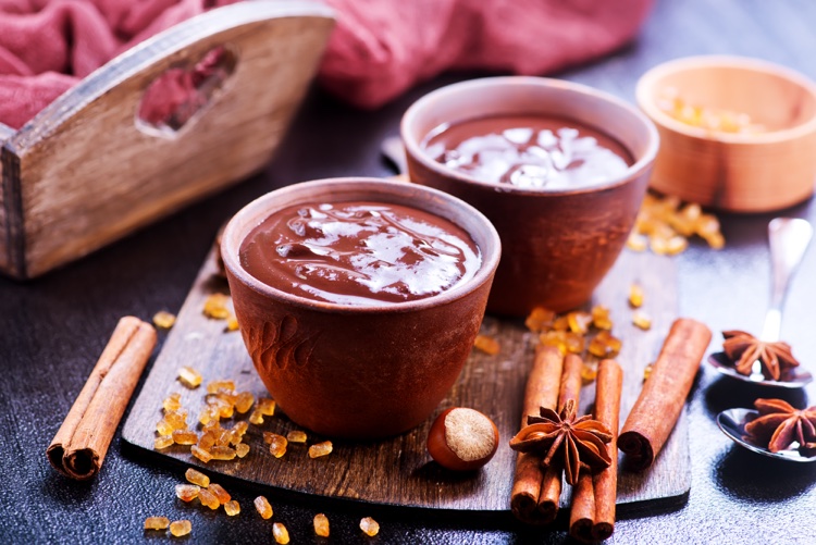 recette chocolat chaud keto onctueux lait amande crème liquide