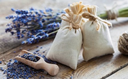 DIY sachets aromatiques pour armoire avec riz huiles essentielles