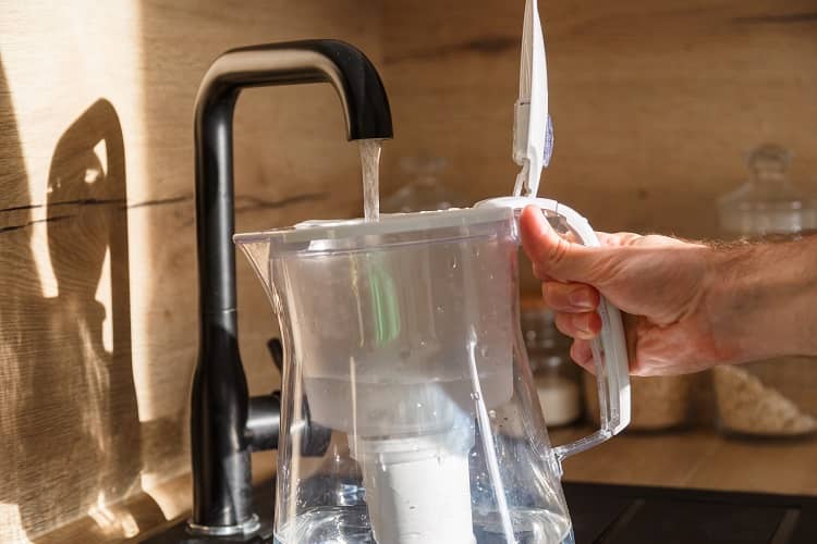 carafes filtrantes eau potable utilisation précutions