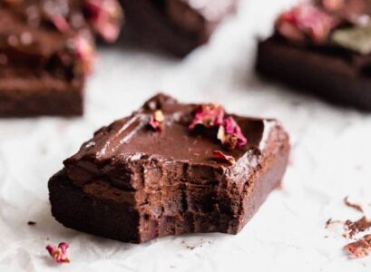 carré de brownie vegan fondant super chocolaté