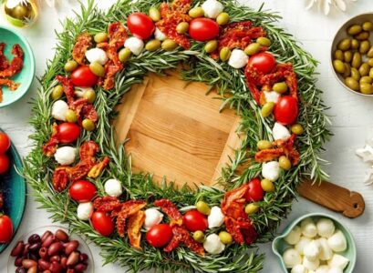 couronne gourmande Noel salade basilic frais mozzarella tomates raisins tomates sechees olives