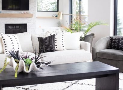 coussins déco imprimés tissu africain bogolan noir et blanc idée déco salon