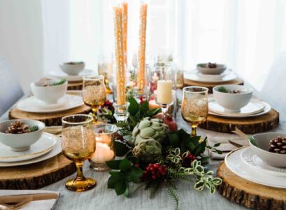 deco table Noel nature centre de table verdure artichauts chandelles