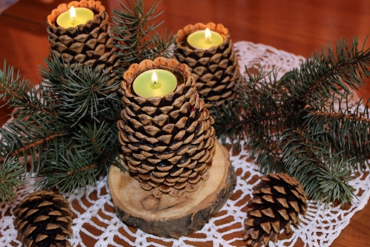 Déco table de Noël nature : quels éléments-clés mettre en scène
