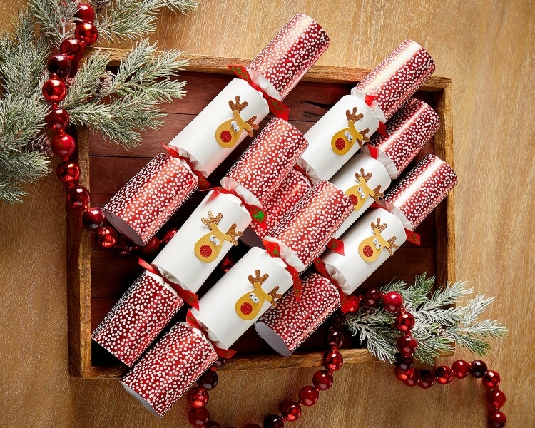 fabriquer crackers de Noël geste spécial convives table festive