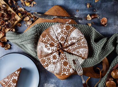 gateau aux chataignes et chocolat deco sucre glace