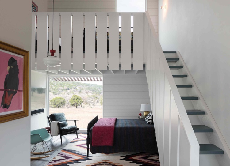 relooker un escalier en bois sans contremarche escalier en bois peint marches grises garde corps blanc