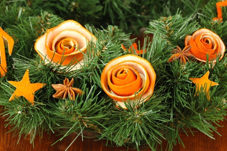 roses en pelure orange anis étoilé déco couronne Avent