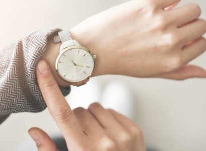 offrez montre élégante femme cadeau Noel parfait