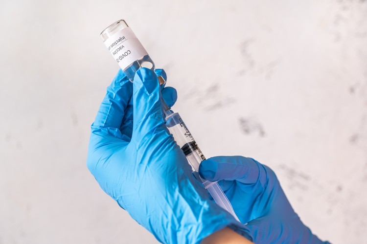 réactions allergiques vaccin contre le coronavirus Royaume-Uni