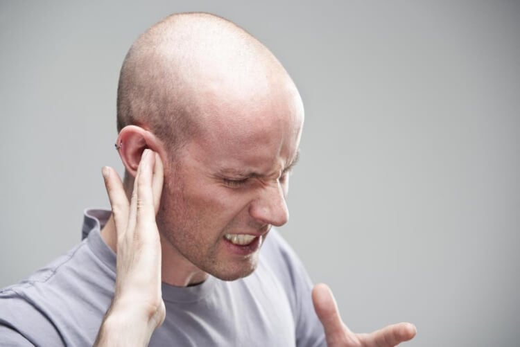 traitement soulager douleur oreille terminer traitement assurer infection disparaître
