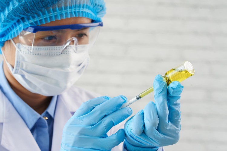 vaccin anti-coronavirus recommandations de la haute autorité de la santé qui pourra l'administrer