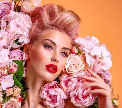 Les différentes nuances des cheveux Rose gold qui illumineront votre look !