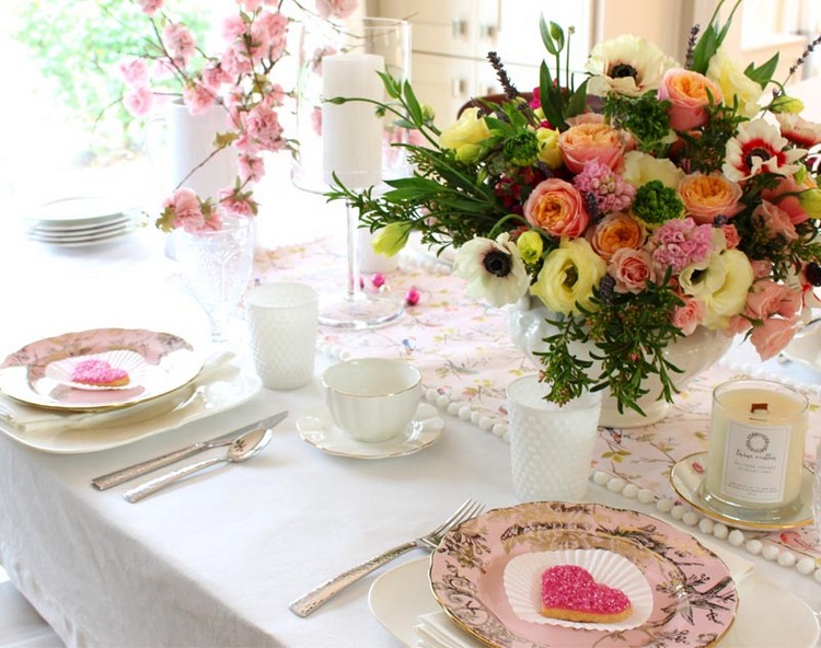 bouquet fleurs romantique centre de table Saint Valentin
