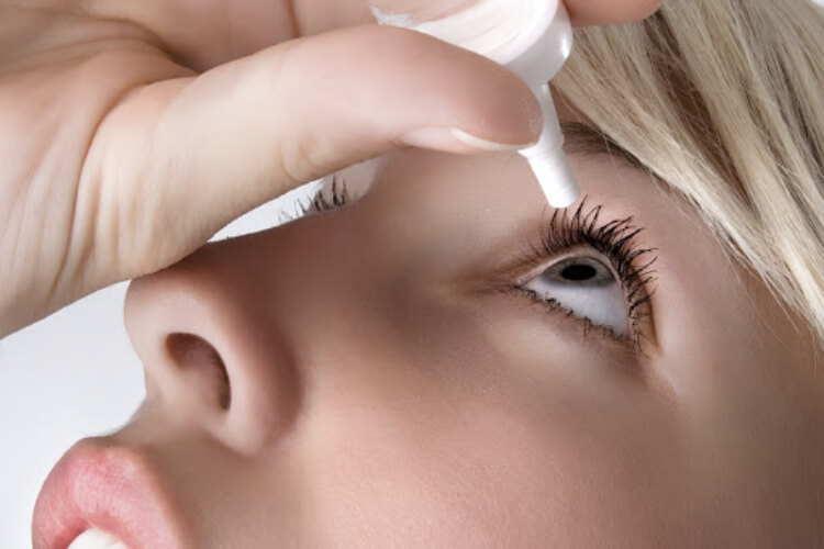 carences oméga-3 symptômes humidité yeux secs