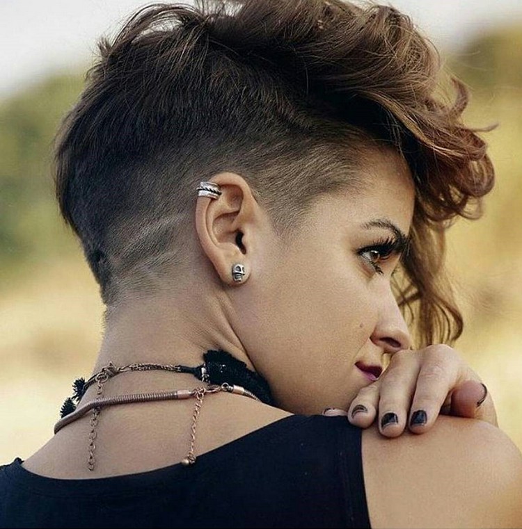 bohemian hairstyle idea for very short hair shaved neck