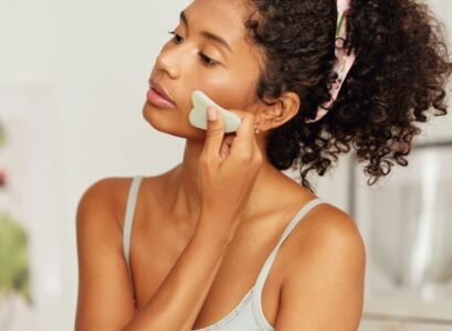 massage Gua Sha visage nouveau soin anti age miracle