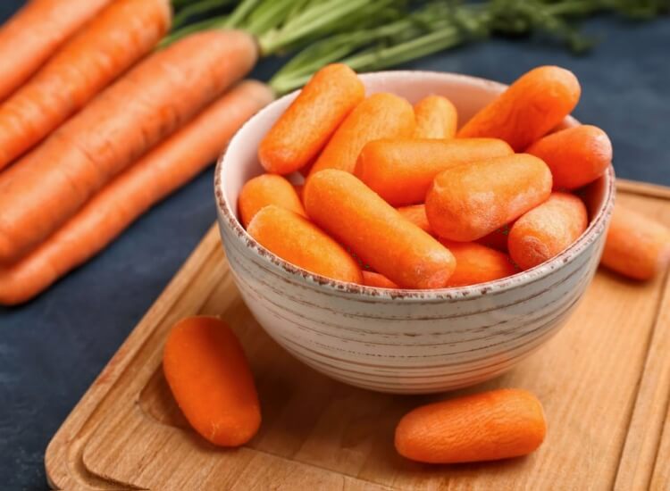 meilleurs nutriments pousse cheveux vitamine a carottes