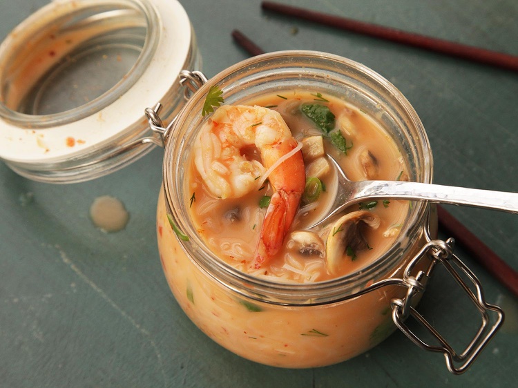 nouilles curry thai crevettes lait de coco noodle jar