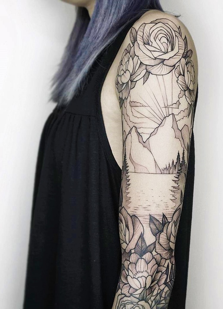 tatouage manchette femme roses paysage montagnes